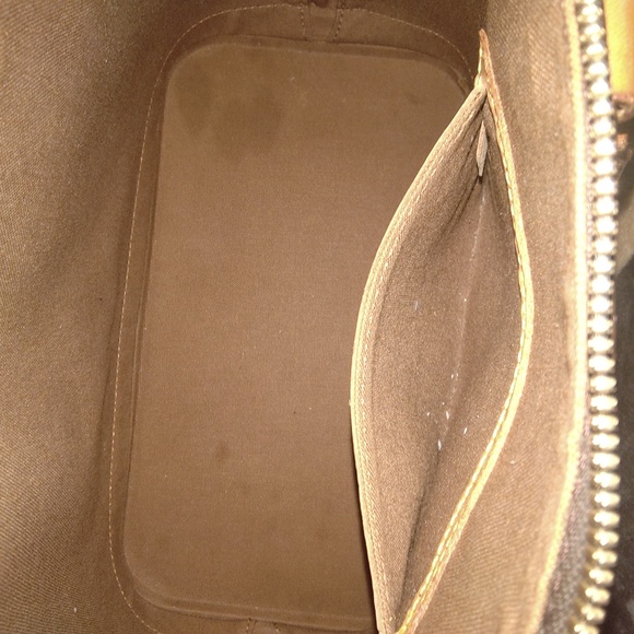 TAKING OFFERS! Louis Vuitton vintage Alma tote😍 Immaculent condition!! As SHOWN - Picture 4 of 12